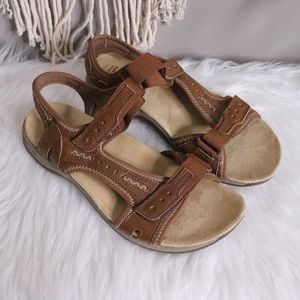 Earth Spirit | Abbi Leather Adjustable Sandal 9